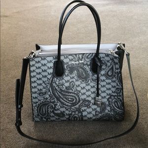Michael Kors - blk & grey paisley medium tote